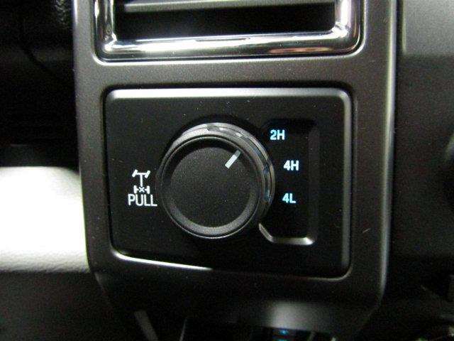 2017 Ford F-250 Super Duty XLT Crew Cab 4WD V8